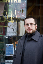 Load image into Gallery viewer, Reassurance for the Seeker- a Biography and translation of Ṣāliḥ al-Jaʿfarī’s al‐Fawāʾid al‐Jaʿfariyya, a commentary on forty Prophetic traditions