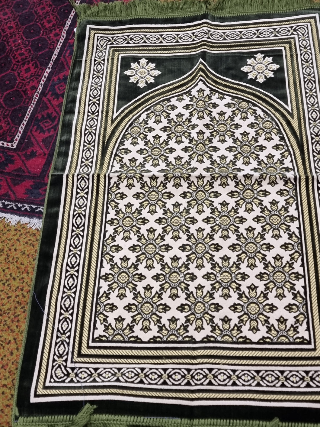 Prayer Mat green and cream Turkish prayer mat
